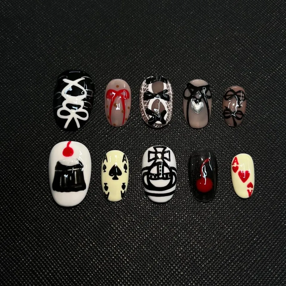 Poker Pattern Nails